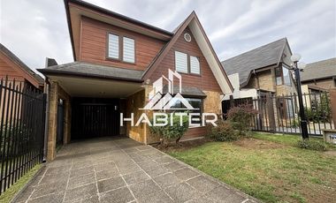 Casa en Venta en COD39808 Av. Las Encinas sector residencial