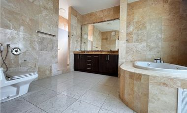 VENTA  O ALQUILER DE PENT HOUSE EN COSTA DEL ESTE PH OCEAN ONE 4486