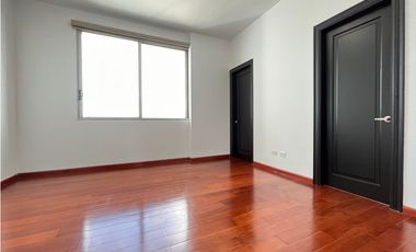 VENTA  O ALQUILER DE PENT HOUSE EN COSTA DEL ESTE PH OCEAN ONE 4486