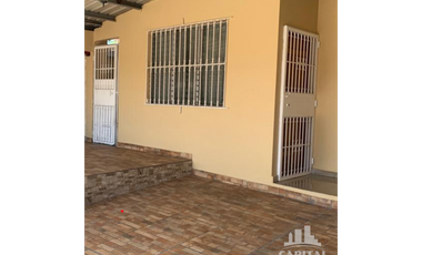 CASA EN VENTA EN VILLA LUCRE – EXCELENTE UBICACIÓN