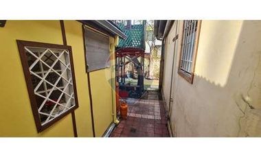 Se Vende Gran Terreno y Casa por SOLO 7.450UF