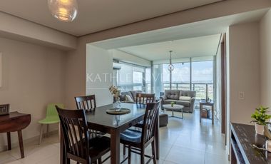 Apartamento en Venta en Costa del Este PH Parkside