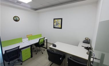 C2 - OFICINA PRIVADA