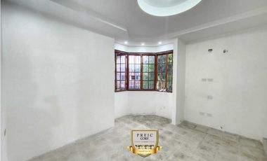 Venta de Casa Unifamiliar en Hato Pintado – 3 Niveles AM