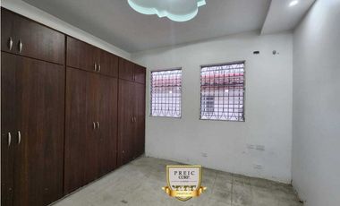 Venta de Casa Unifamiliar en Hato Pintado – 3 Niveles AM