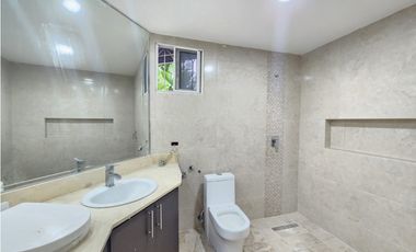 Venta de Casa Unifamiliar en Hato Pintado – 3 Niveles AM