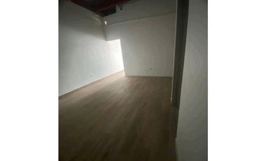 LOCAL COMERCIAL EN ALQUILER EN PLAZA MIDTOWN | TUMBA MUERTO