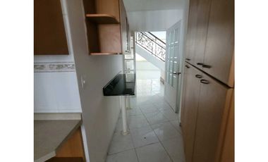 Se vende o alquila Pent House en.Punta paitilla
