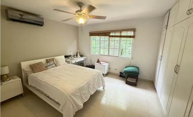 Venta de Casa en Costa del Este. Costa Bay.
