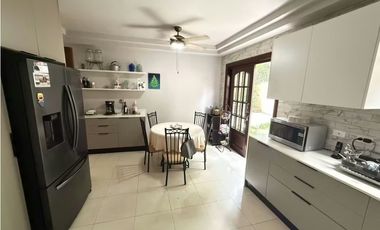 Venta de Casa en Costa del Este. Costa Bay.