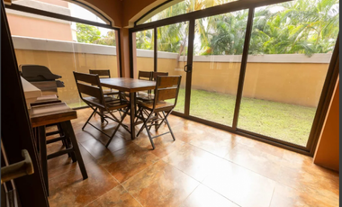 SE VENDE CASA EN RESIDENCIAL EL DORAL, Costa Sur, COD-CA