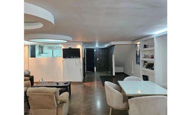 VENTA  CASA DE USO COMERCIAL EN OBARRIO XX