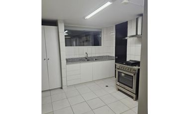 VENTA  CASA DE USO COMERCIAL EN OBARRIO XX