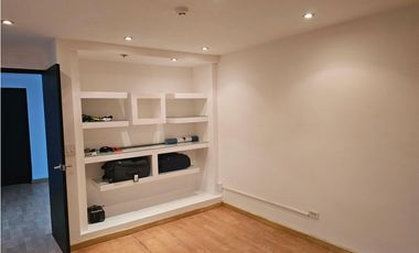 VENTA  CASA DE USO COMERCIAL EN OBARRIO XX