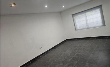 VENTA  CASA DE USO COMERCIAL EN OBARRIO XX