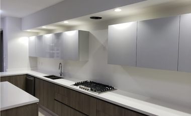 Santa Maria  apto lujo 315m2 a solo $4500