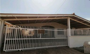 SE VENDE CASA EN PENONOME QUINTAS DEL ENCANTO