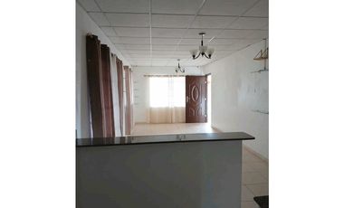 SE VENDE CASA EN PENONOME QUINTAS DEL ENCANTO