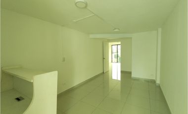 Oficina en Alquiler Calle 50 Panamá – PH Embajador 6.1 - 165m2 - AAH