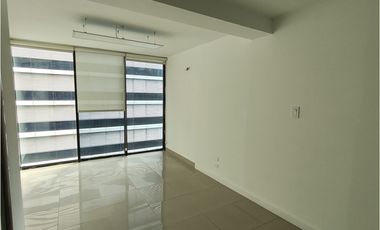 Oficina en Alquiler Calle 50 Panamá – PH Embajador 5.2 - 165m2 - AAH