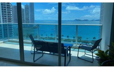 Se Alquila Apartamento en Av. Balboa $ 3200