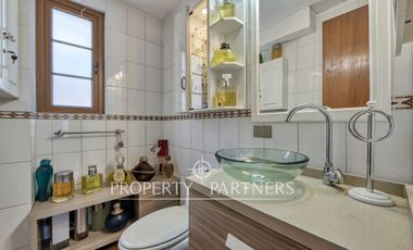Arriendo casa excepcional con gran terreno en pasaje cerrado Plaza La Reina