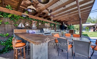 Arriendo casa excepcional con gran terreno en pasaje cerrado Plaza La Reina