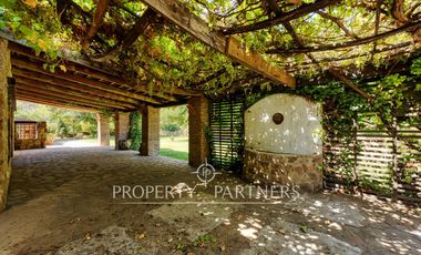 Espectacular casa provenzal tipo campiña francesa con gran parque