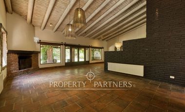 Espectacular casa provenzal tipo campiña francesa con gran parque