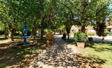 Espectacular casa provenzal tipo campiña francesa con gran parque