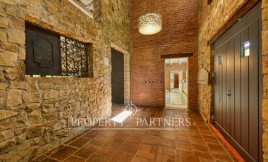 Espectacular casa provenzal tipo campiña francesa con gran parque