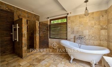 Espectacular casa provenzal tipo campiña francesa con gran parque