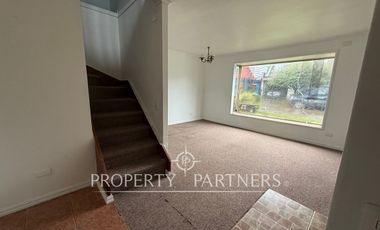 Casa en barrio residencial, Villa del Rey, excelente conectividad.