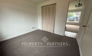 Casa en barrio residencial, Villa del Rey, excelente conectividad.