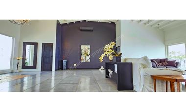 Casa del Amor, Exclusiva y Lujosa Propiedad en, Frente al Mar.PEDASI
