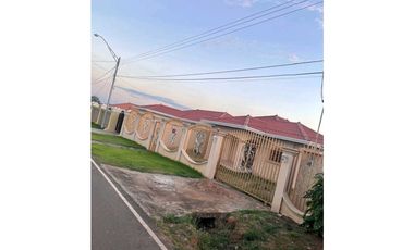 VENTA DE CASA EN AGUADULCE NUEVA