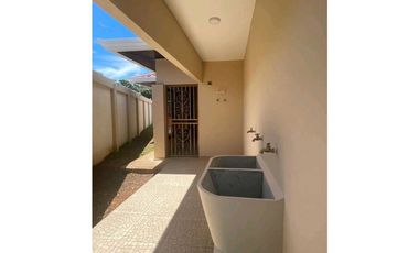 VENTA DE CASA EN AGUADULCE NUEVA