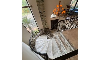 Venta Casa en Costa del Este, La Antigua
