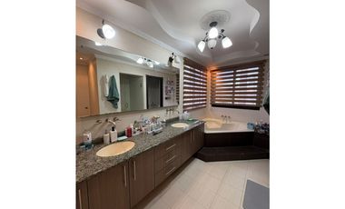 Venta Casa en Costa del Este, La Antigua