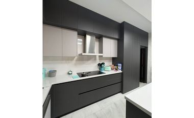 Venta Casa en Costa del Este, La Antigua