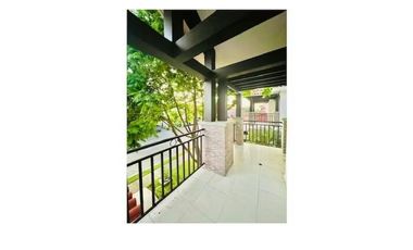 VENTA DE CASA EN VERSALLES