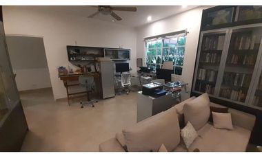 VENDO O ALQUILO CASA EN VILLA VALENCIA EN ESQUINA