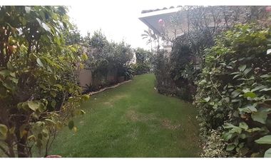 VENDO O ALQUILO CASA EN VILLA VALENCIA EN ESQUINA