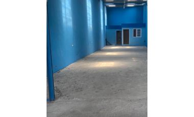 Transistmica, galera de 200m2 a solo $1200