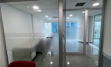 OFICINA AMUEBLADA EN ALQUILER PH OCEANIA BUSINESS CENTER