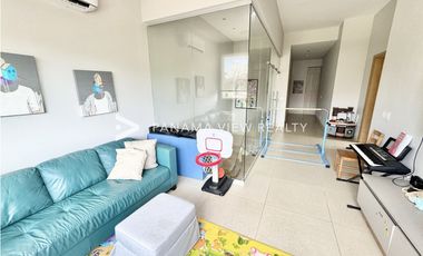 THE GROVE / SANTA MARIA / VENTA