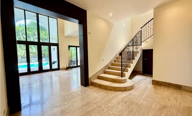 FAIRWAY ESTATES / SANTA MARIA / VENTA
