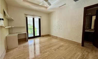 FAIRWAY ESTATES / SANTA MARIA / VENTA