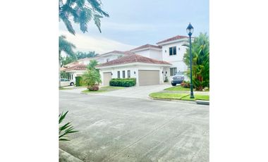 FAIRWAY ESTATES / SANTA MARIA / VENTA