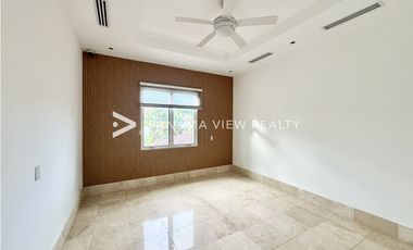 FAIRWAY ESTATES / SANTA MARIA / VENTA